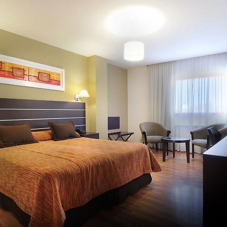 Los Sauces Hotel & Spa วิญาการ์ลอสปาซ ภายนอก รูปภาพ