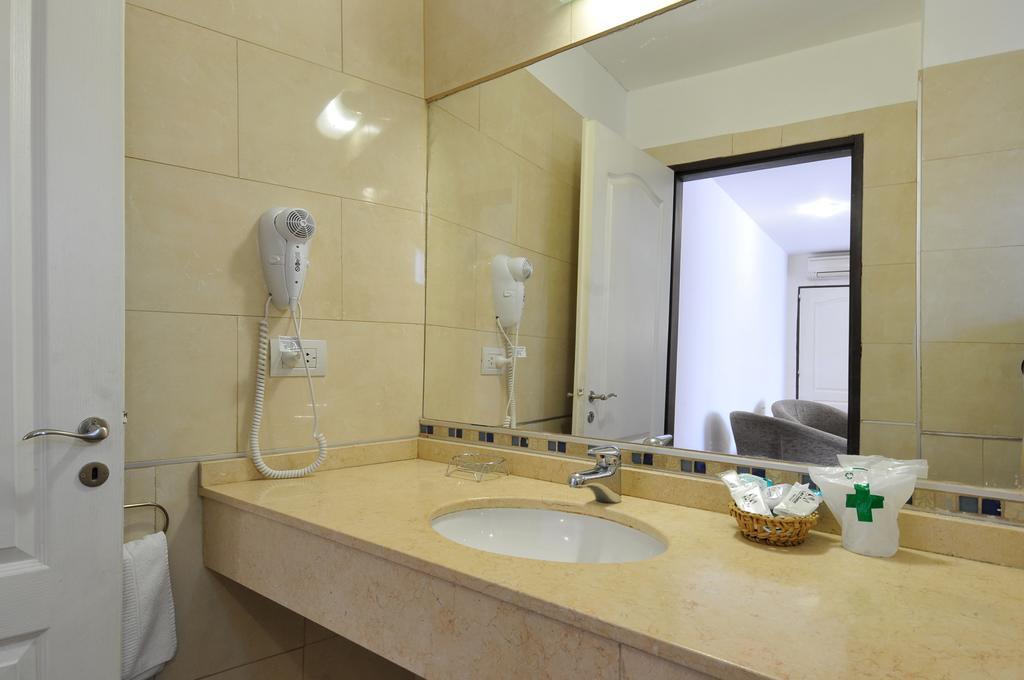Los Sauces Hotel & Spa วิญาการ์ลอสปาซ ภายนอก รูปภาพ